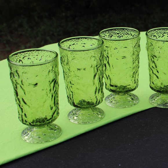 Milano Green Pitcher Set - Picture 2 of 9